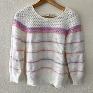 Looking Good Vintage Women's Chunky Knit Pullover Sweater White Pink Purple